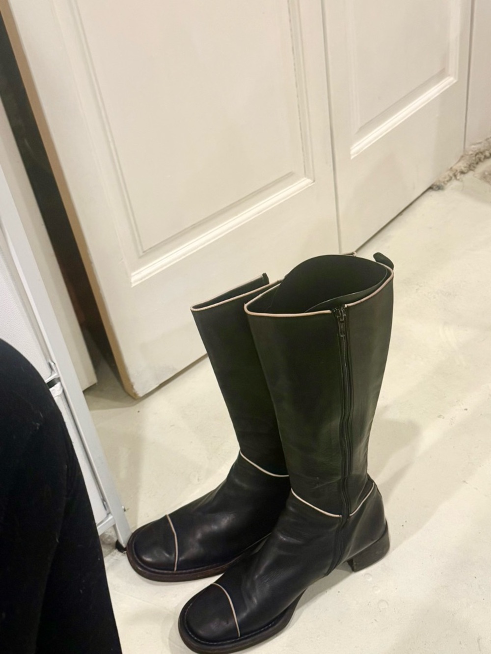 Y2K Prada Black Leather Knee High Riding Boots - Barney’s NY Exclusive  7.5 - Picture 11 of 12